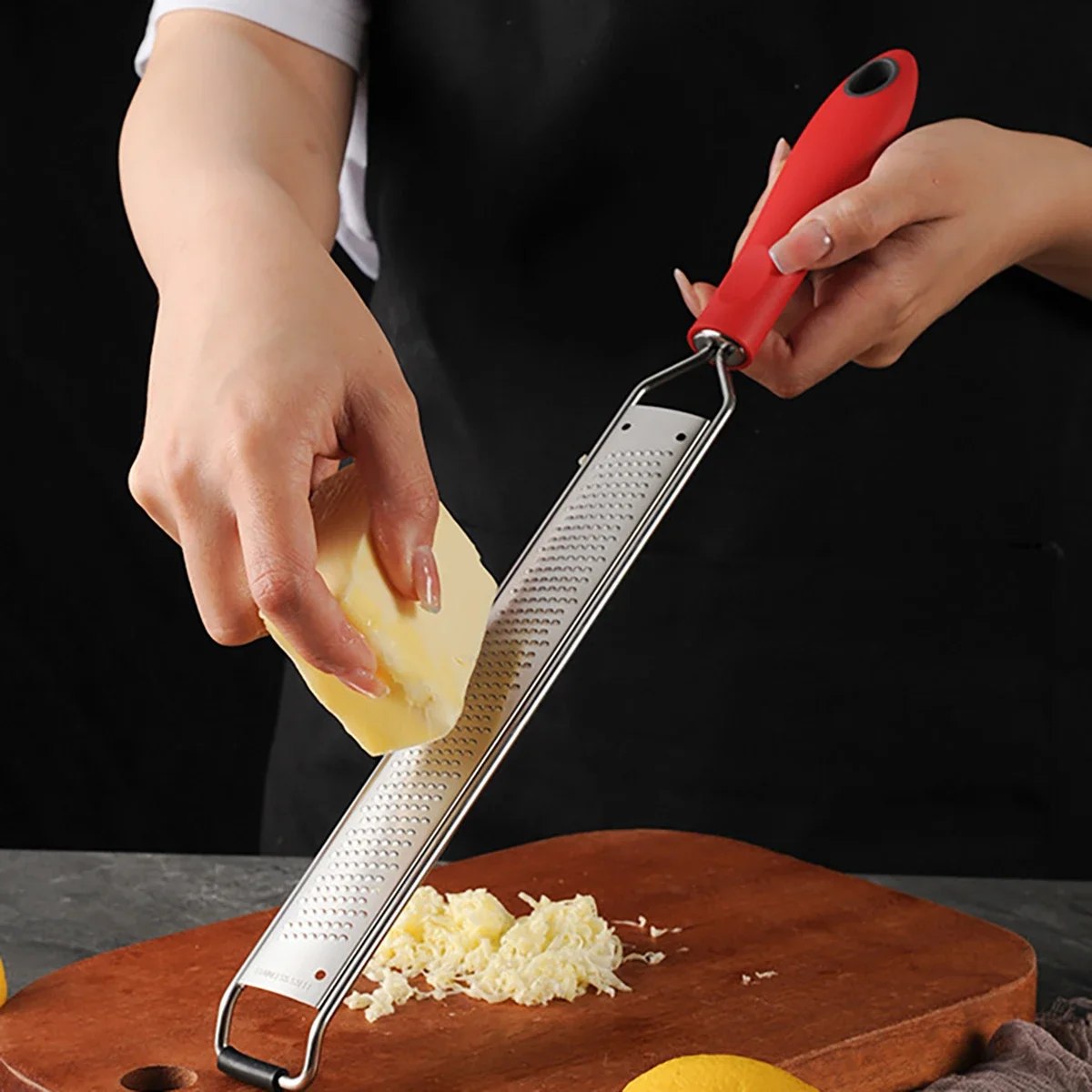 kf-S1b98e73052ae4f4ebc949ad936e22a4bh.webp Multipurpose Cheese Grater and Citrus Zester for Parmesan, Lemon, Ginger, Garlic, Chocolate and More Fruit Kitchen Tool Gadgets - Image 1